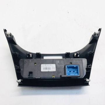 PANEL KLIMATIZACE PEUGEOT 2008
