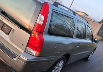 Volvo V70 II 2.4 170KM 2007 Volvo V70 Volvo V70 2.4 Momentum 2.4 Benzyna 170KM, zdjęcie 12