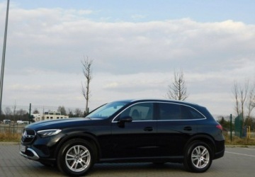 Mercedes GLC C254/X254 Coupe 2.0 200 204KM 2024 Mercedes-Benz GLC Gwarancja A.S.O Stan Nowy Faktura VAT 23 2.0 Benzyna, zdjęcie 1