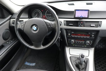 BMW Seria 3 E90-91-92-93 Touring E91 2.0 318d 143KM 2008 BMW 3 318 d, Klima, Klimatronic,ALU, El. szyby, zdjęcie 6