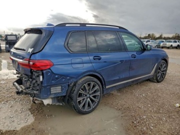 BMW X7 2022 BMW X7 xDrive40i 2022 3.0 Benzyna 335KM, zdjęcie 3