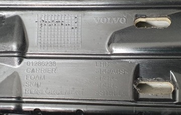 DESKA KONZOLA KOKPIT VOLVO V70 III FACELIFT EVROPA
