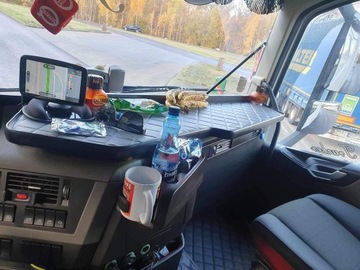 Стол-полка в кабину Tir Volvo FH 4 с 2013 г.
