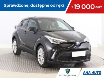 Toyota C-HR I Crossover Facelifting 1.8 Hybrid 122KM 2022 Toyota C-HR 1.8 Hybrid, Salon Polska