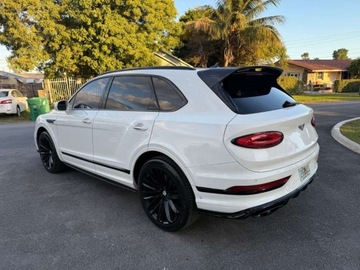 Bentley Bentayga 2021 Bentley Bentayga Speed 2021 6.0 Benzyna 626KM, zdjęcie 4