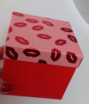 PUDEŁKO Flower Box WALENTYNKI SERCE Prezent Kolory