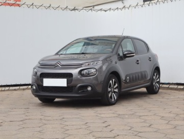 Citroen C3 III Hatchback 1.2 PureTech 110KM 2017 Citroen C3 1.2 PureTech, Salon Polska, zdjęcie 1