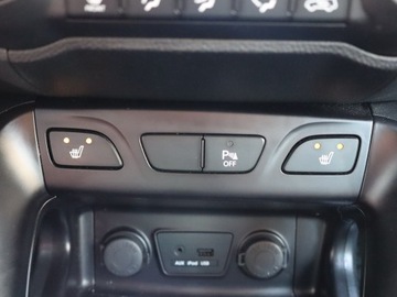 Hyundai ix35 SUV R 2.0 CRDi 136KM 2013 Hyundai ix35 2.0 CRDi, Skóra, Navi, Klima, zdjęcie 15