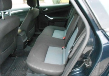 Ford Mondeo IV Kombi 1.8 Duratorq TDCi 125KM 2009 Ford Mondeo Ford Mondeo VI 1.8 Diesel 126KM, zdjęcie 11
