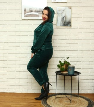 ВЕЛУРОВЫЙ СПОРТИВНЫЙ КОМПЛЕКТ PLUS SIZE 3XL