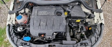 Audi A1 I Hatchback 3d 1.6 TDI 105KM 2010 Audi a1 2010r, 1.6 TDI. Uszkodzone boki. Jezdzi. 1.6 Diesel 105KM, zdjęcie 4