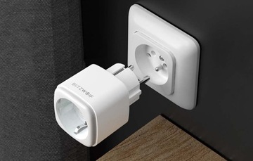 BLITZWOLF SMART SOCKET SMART PLUG ZIGBEE 3.0 WIFI TUYA ВАТ МЕТР