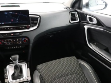 Kia XCeed PHEV 1.6 GDi Plug-in Hybrid 141KM 2022 Kia XCeed Plug-in-Hybrid, Salon Polska, zdjęcie 7