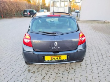 Renault Clio III Hatchback 5d 1.2 i 16V 65KM 2008 Renault Clio 1.2 65KM dobrze utrzymany, zdjęcie 9