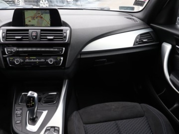 BMW Seria 1 F20-F21 2015 BMW 1 118i, Salon Polska, Automat, Navi, Klima, zdjęcie 7