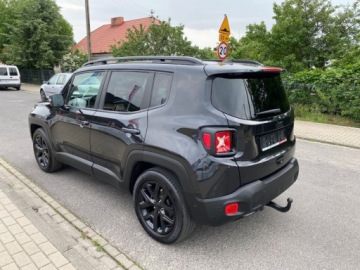 Jeep Renegade SUV 1.4 MultiAir 140KM 2018 Jeep Renegade AUTOMAT NAWIGACJA GRZANE FOTELE PARKTRONIC TEMPOMAT GWARANC, zdjęcie 1