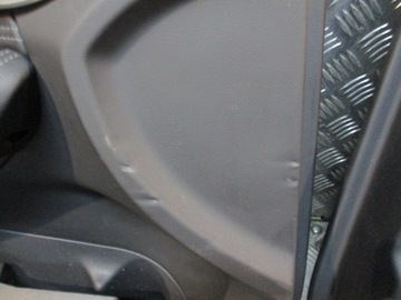 C 205 ОБИВКА СИДЕНЬЯ БОКОВИНЫ СИДЕНЬЯ MERCEDES SEDAN