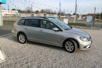 Volkswagen Golf VII Variant Facelifting 1.6 TDI-CR DPF BMT 115KM 2019 Volkswagen Golf Comfortline App Connect Gwarancja, zdjęcie 4