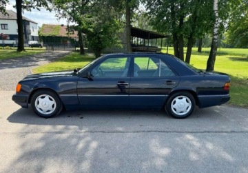 Mercedes W124 Kombi 3.0 D 109KM 1992 Mercedes-Benz W124 (1984-1993) 3.0 Diesel 110KM, zdjęcie 9
