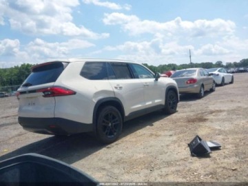 Toyota 2024 Toyota Grand Highlander Platinum 2024 2.4l 2.4 Benzyna 265KM, zdjęcie 5