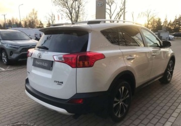 Toyota RAV4 IV MPV D-4D 125 124KM 2015 Toyota RAV4 Toyota RAV4 2.0 D-4D Premium 2.0 Diesel 124KM, zdjęcie 8