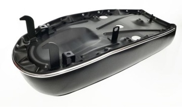 Сиденье WSK 125 175 B3, черное, полоса гладкая