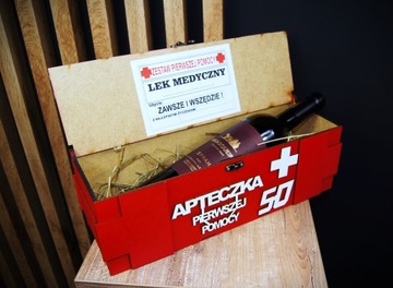 Забавный подарок на 50-летие - возможность аптечки первой помощи