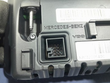 MERCEDES B W246 DISPLEJ OBRAZOVKA AUTORÁDIO NAVIGACE A2469001203