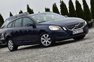 Volvo V60 I Kombi 1.6 DRIVe 115KM 2013 Volvo V60 1,6d2 115KM NAVI ALU PÓŁ-SKÓRA, zdjęcie 22