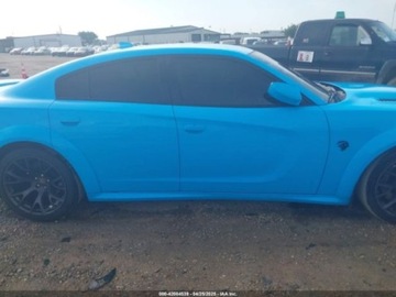 Dodge Charger VII 6.2 V8 717KM 2022 Dodge Charger 2022r., SRT HELLCAT WIDEBODY, od ubezpieczalni 6.2 Benzyna, zdjęcie 7