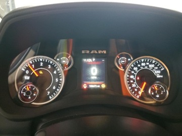  RAM 2500 Big Horn 2019 6.4l 6.4 Benzyna 410KM, zdjęcie 9