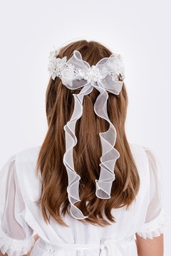 WIANEK KOMUNIJNY Z KWIATKAMI I PEREŁKAMI