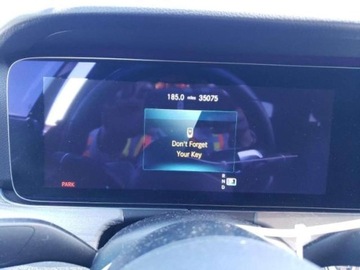 Mercedes Klasa E W213 2021 Mercedes-Benz Klasa E 2021, 2.0L, od ubezpieczalni 2.0 Benzyna 255KM, zdjęcie 10