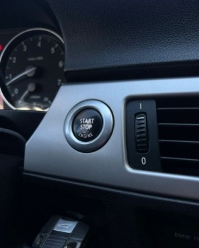 BMW Seria 3 E90-91-92-93 Cabrio E93 325i 218KM 2008 BMW Seria 3 Automat Alu Klima Warszawa 3.0 Benzyna 218KM, zdjęcie 17