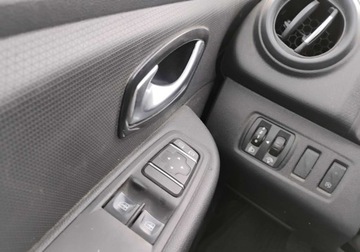 Renault Clio IV Grandtour Facelifting 1.5 Energy dCi 90KM 2017 Renault Clio 112017r, Salon Polska. 1.5 DCI. Lekko uszkodzony przod. Jezdz, zdjęcie 9