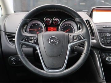 Opel Zafira C Tourer 2.0 CDTI ECOTEC 130KM 2015 Opel Zafira 2.0 CDTI, 7 miejsc, Skóra, Navi, zdjęcie 13