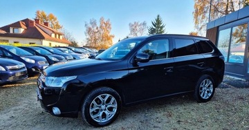 Mitsubishi Outlander III 2013 Mitsubishi Outlander BENZYNA HYBRYDA plug in 4x4 grzane fotele AUTOMAT, zdjęcie 19