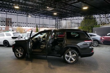 Jeep Grand Cherokee IV 2021 Jeep Grand Cherokee Limited L 4x4 Panorama Radar Alpine 6os FamCam LED Pod, zdjęcie 7