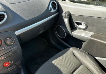Renault Clio III Grandtour 1.5 dCi 86KM 2009 Renault Clio 1.5 dCi 86KM Gwarancja Zamiana Zarejestrowany 1.5 Diesel 86KM, zdjęcie 13