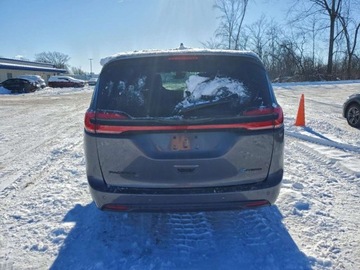 Chrysler Pacifica II 2022 Chrysler Pacifica Hybrid Touring L 2022 3.6 Hybryda 287KM, zdjęcie 2