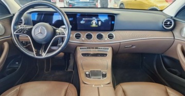 Mercedes Klasa E W213 2022 Mercedes-Benz Klasa E E300de W213 Salon PL 23 Gwarancja producenta Plug-in, zdjęcie 18