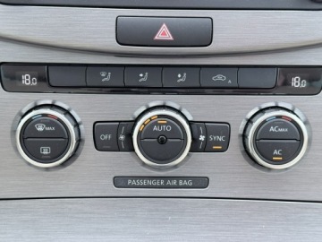 Volkswagen Passat B7 Variant 2.0 TDI CR DPF BlueMotion 140KM 2012 Volkswagen Passat 2.0TDI 140KM 2012r tempomat,, zdjęcie 16