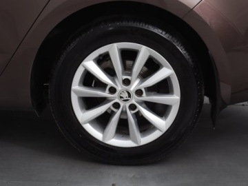 Skoda Octavia III Liftback 1.4 TSI 140KM 2015 Skoda Octavia 1.4 TSI, Salon Polska, Serwis ASO, zdjęcie 14