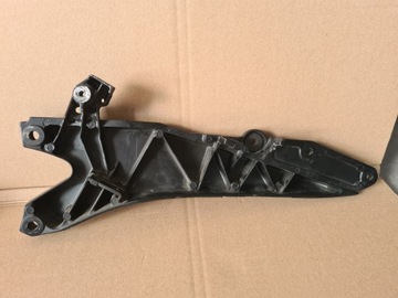 SUZUKI GSXR 600 750 K6 K7 КРОНШТЕЙН РАМЫ ЗАДНИЙ ЛЕВЫЙ