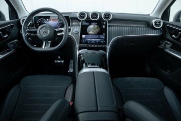 Mercedes GLC C254/X254 Coupe 2.0 220d 197KM 2024 Mercedes-Benz GLC 220D 4Matic AMG Salon PL Autotrade Mercedes-Benz, zdjęcie 24