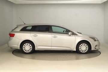 Toyota Avensis III Wagon Facelifting 2.0 D-4D 124KM 2012 Toyota Avensis 2.0 D-4D, Klima, Klimatronic, zdjęcie 5