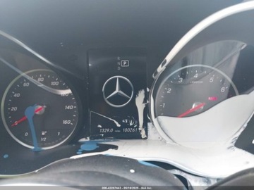 Mercedes Klasa C W205 2020 Mercedes-Benz Klasa C 2020 Mercedes-Benz C-Class C 300 Sedan 2.0 Benzyna, zdjęcie 6