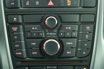 Opel Astra J GTC 1.4 Turbo ECOTEC 140KM 2014 Opel Astra 1.4 T, GAZ, Klima, Tempomat, zdjęcie 10