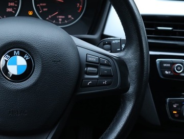 BMW X1 F48 2017 BMW X1 sDrive18i, Salon Polska, Serwis ASO, zdjęcie 22