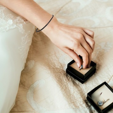 УДОБНЫЕ ЗАПЯСТИ, ПОДДЕРЖКИ ДЛЯ БРАСЛЕТА